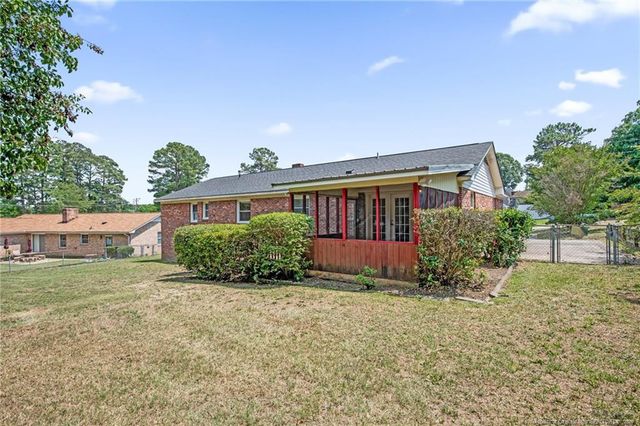 7128 Ashwood Circle, Fayetteville, NC 28303