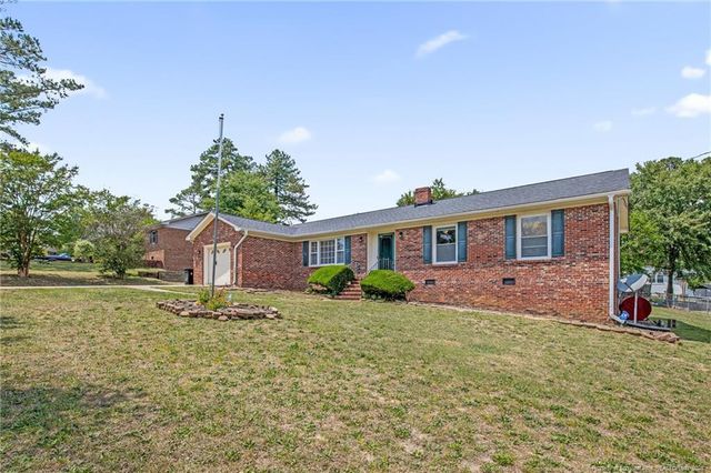 7128 Ashwood Circle, Fayetteville, NC 28303