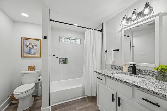 196 Mc Arthur Street, Crestview, FL 32539