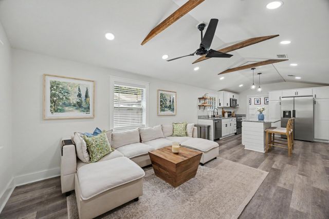 196 Mc Arthur Street, Crestview, FL 32539