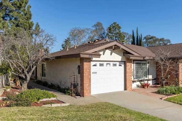 1281 La Casa Drive, San Marcos, CA 92078
