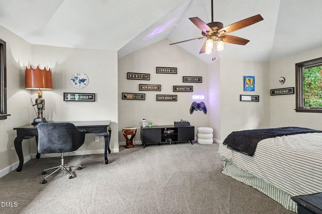 12044 Iredell, Chapel Hill, NC 27517