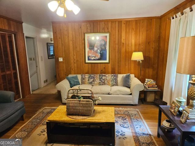 1899 SW King George Lane, Atlanta, GA 30331