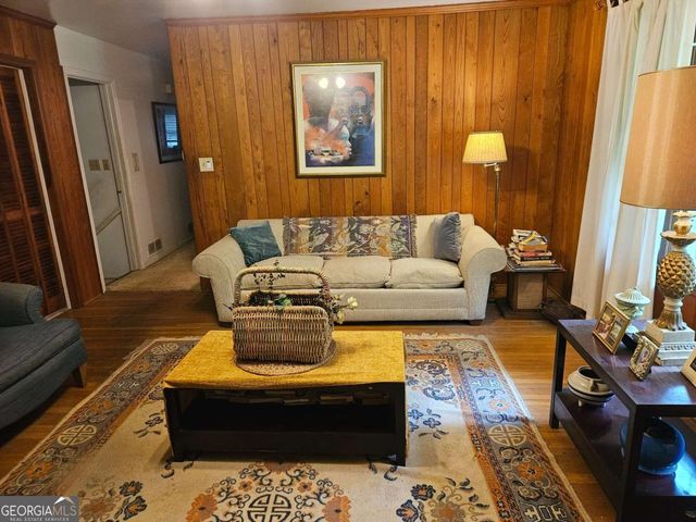 1899 SW King George Lane, Atlanta, GA 30331