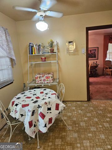 1899 SW King George Lane, Atlanta, GA 30331