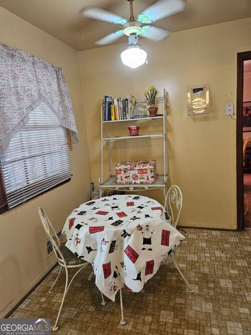 1899 SW King George Lane, Atlanta, GA 30331