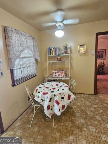 1899 SW King George Lane, Atlanta, GA 30331