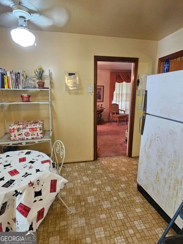 1899 SW King George Lane, Atlanta, GA 30331
