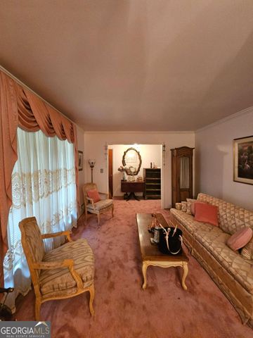 1899 SW King George Lane, Atlanta, GA 30331