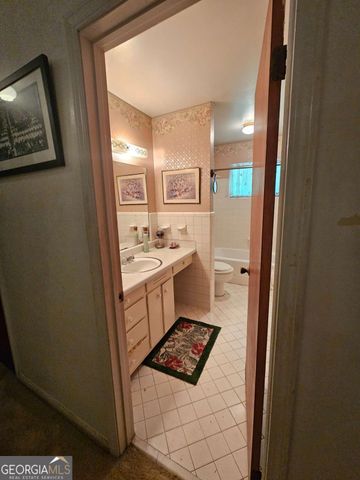 1899 SW King George Lane, Atlanta, GA 30331