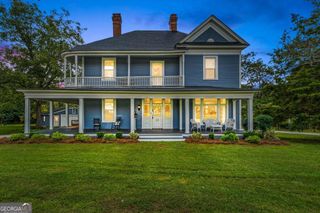 29 Indian Creek Road, Locust Grove, GA 30248