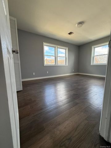 54 Kane Avenue, Hempstead, NY 11550