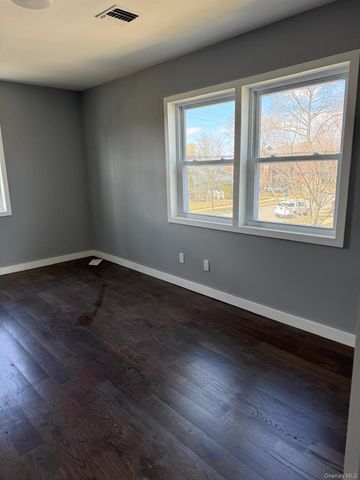 54 Kane Avenue, Hempstead, NY 11550