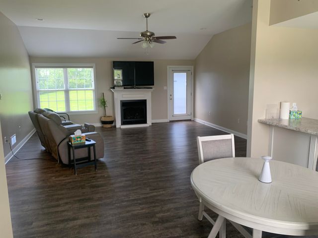 604 Doral Court, Berea, KY 40403