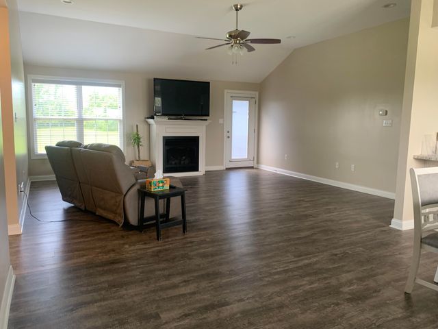 604 Doral Court, Berea, KY 40403