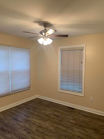 604 Doral Court, Berea, KY 40403