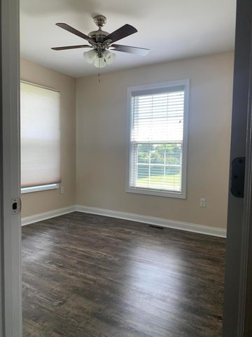 604 Doral Court, Berea, KY 40403