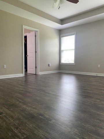 604 Doral Court, Berea, KY 40403