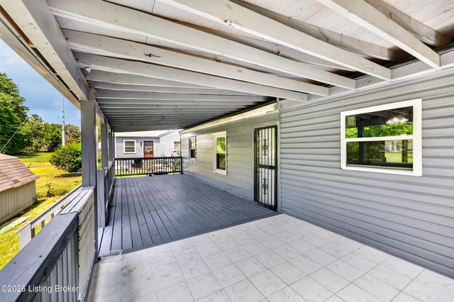 308 W Southside Ct, Louisville, KY 40214