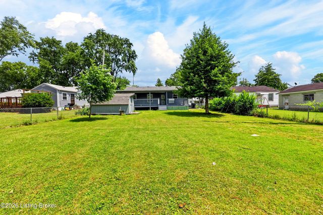 308 W Southside Ct, Louisville, KY 40214