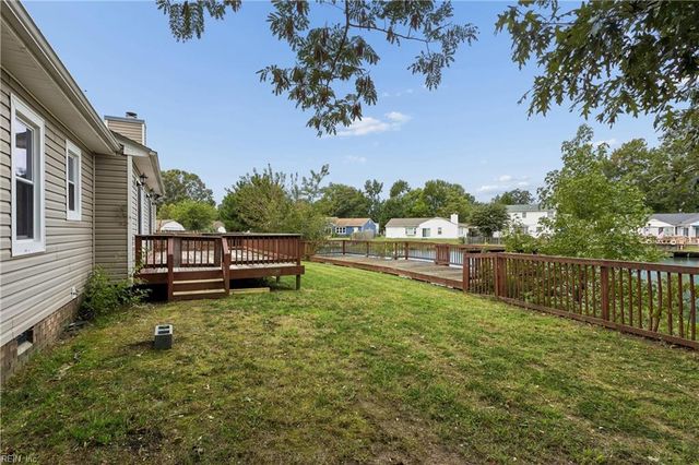 12 Waterview PT, Hampton, VA 23666