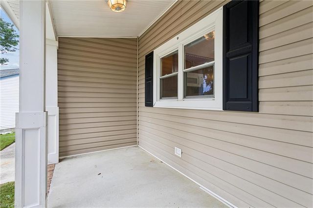 12 Waterview PT, Hampton, VA 23666
