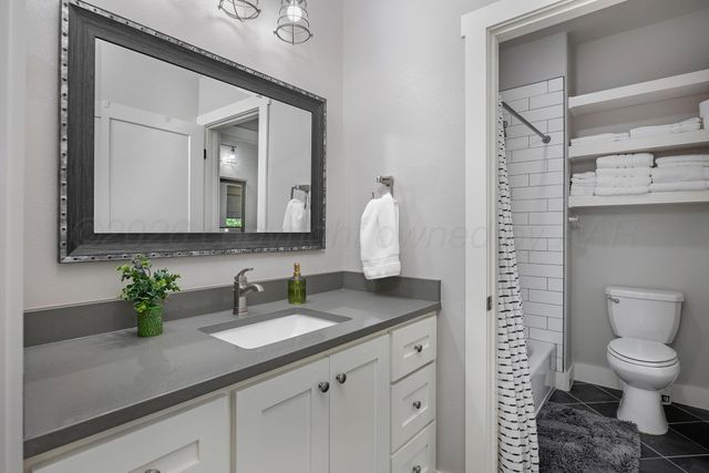 65 JYNTEEWOOD Circle, Canyon, TX 79015
