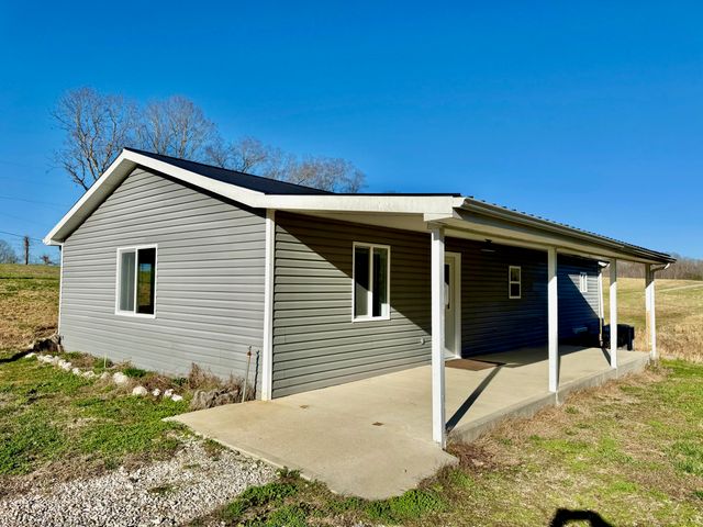 492 Short Ridge Road, Beattyville, KY 41311