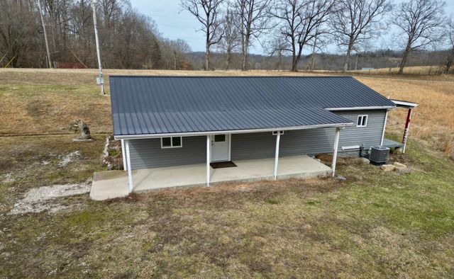 492 Short Ridge Road, Beattyville, KY 41311