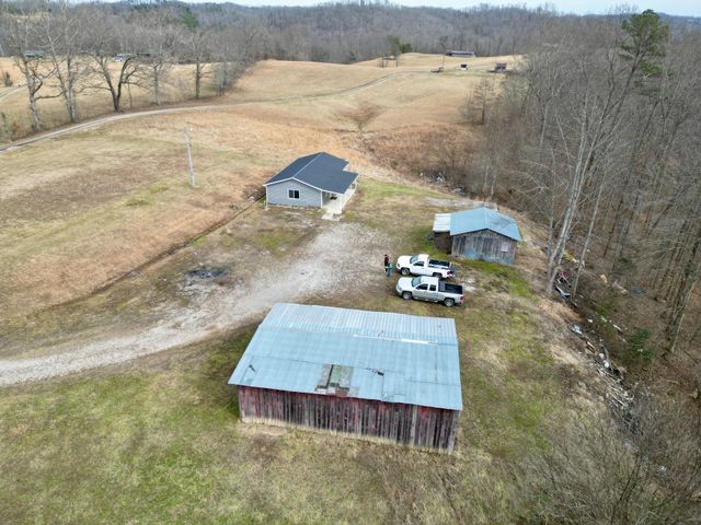492 Short Ridge Road, Beattyville, KY 41311