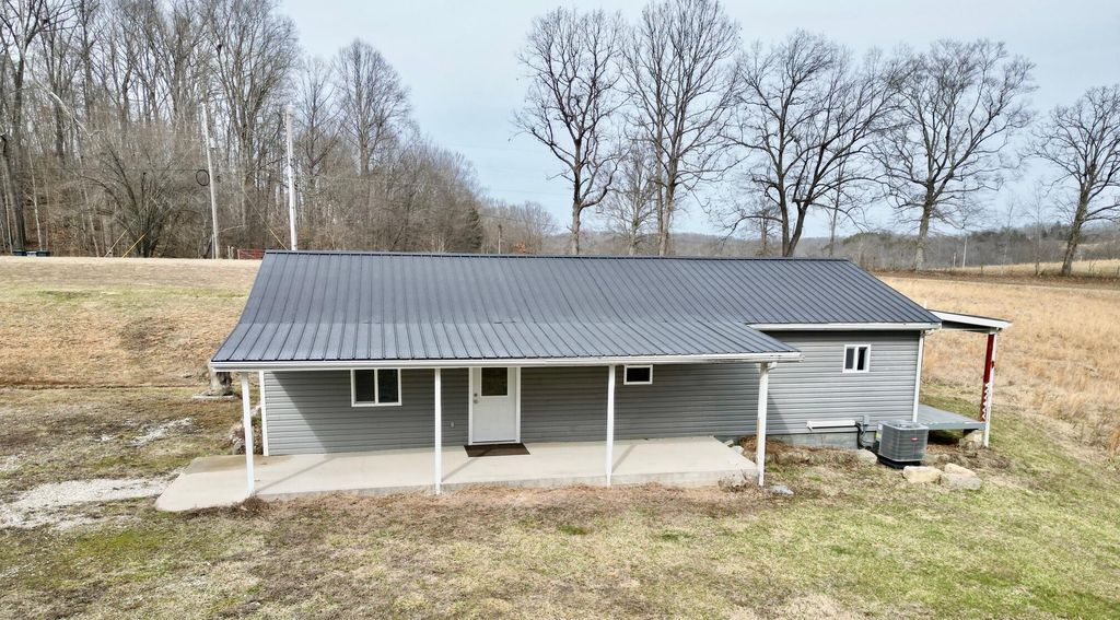492 Short Ridge Road, Beattyville, KY 41311