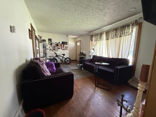 357 Serena Drive, Chicago Heights, IL 60411