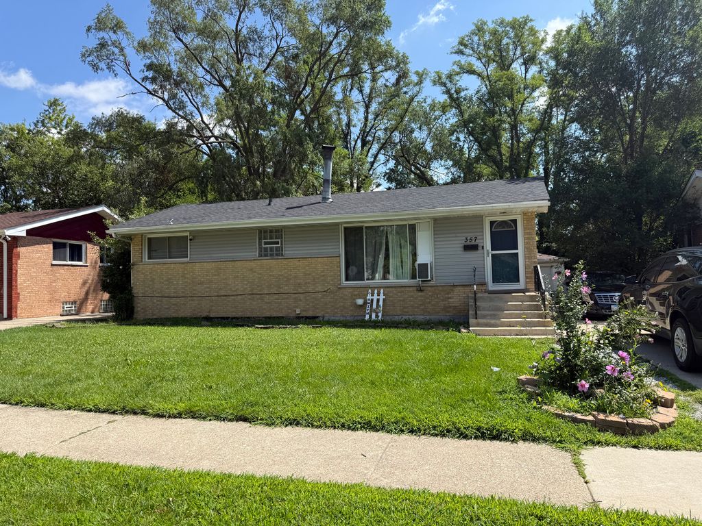 357 Serena Drive, Chicago Heights, IL 60411