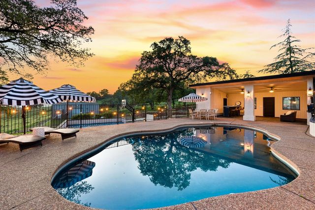 1780 Dove Tail Ln, El Dorado Hills, CA 95762