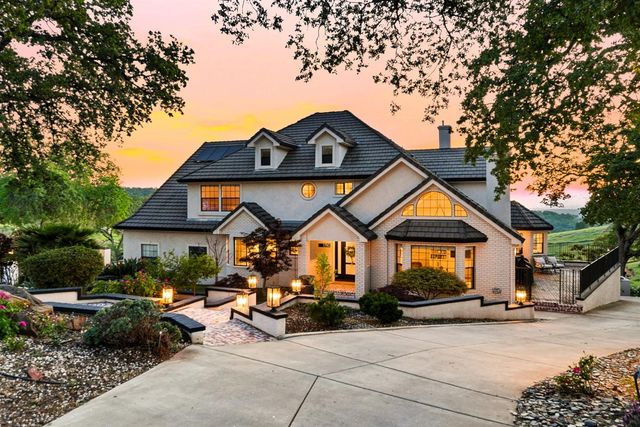 1780 Dove Tail Ln, El Dorado Hills, CA 95762