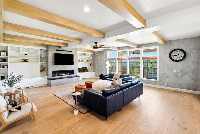 1780 Dove Tail Ln, El Dorado Hills, CA 95762