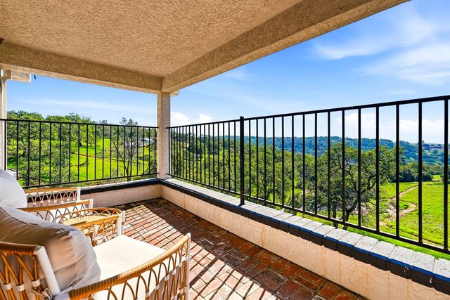 1780 Dove Tail Ln, El Dorado Hills, CA 95762