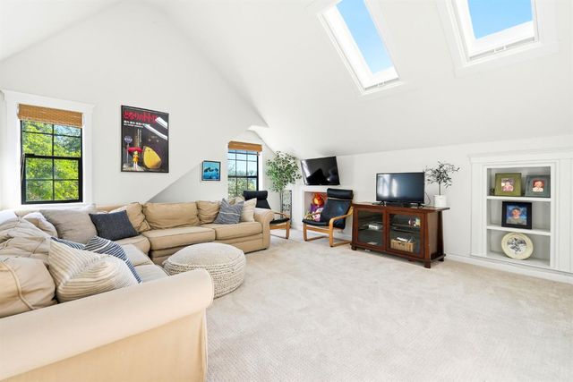 1780 Dove Tail Ln, El Dorado Hills, CA 95762