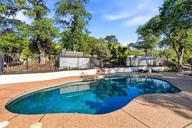 1780 Dove Tail Ln, El Dorado Hills, CA 95762