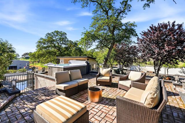 1780 Dove Tail Ln, El Dorado Hills, CA 95762