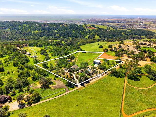 1780 Dove Tail Ln, El Dorado Hills, CA 95762