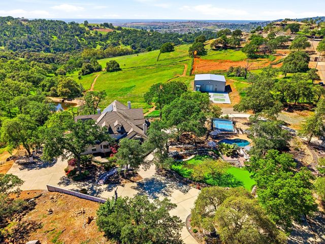 1780 Dove Tail Ln, El Dorado Hills, CA 95762