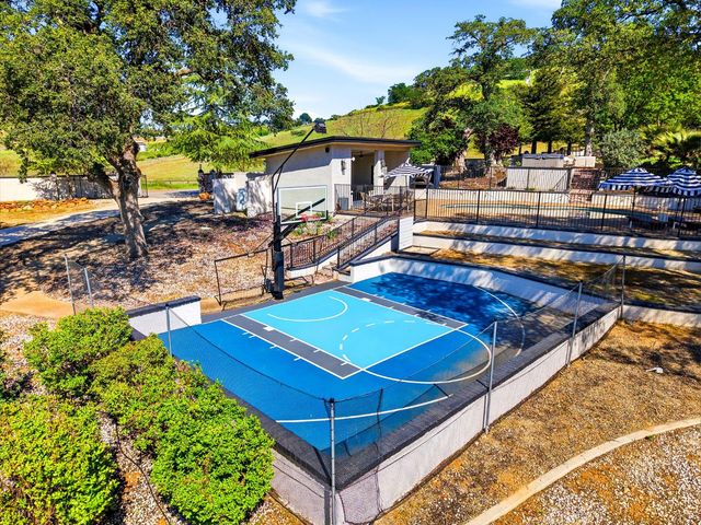 1780 Dove Tail Ln, El Dorado Hills, CA 95762