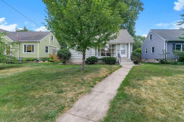 4317 17th Avenue S, Minneapolis, MN 55407
