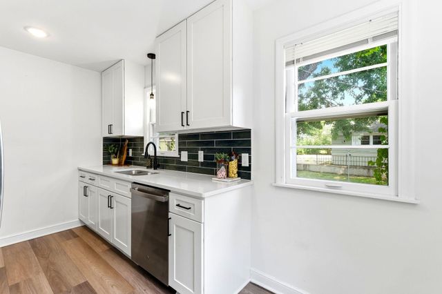 4317 17th Avenue S, Minneapolis, MN 55407