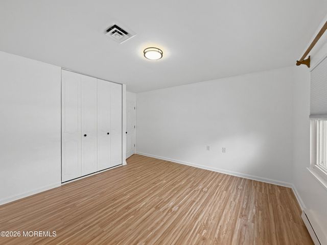 569A Sheffield Court, Lakewood, NJ 08701
