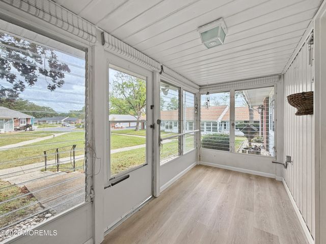 569A Sheffield Court, Lakewood, NJ 08701