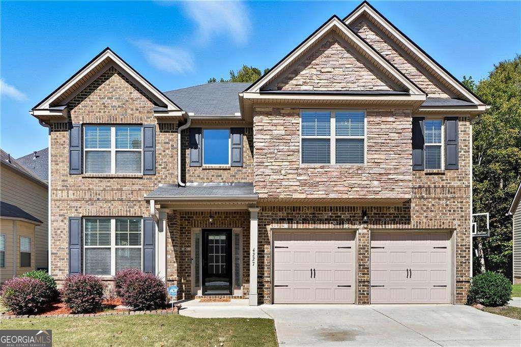 4227 Meadow Wind Drive, Snellville, GA 30039