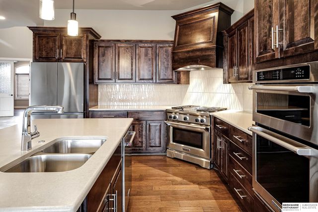 1425 N 191st Avenue, Omaha, NE 68022