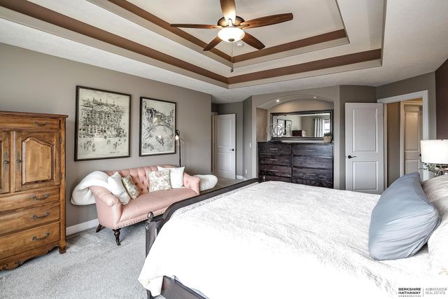 1425 N 191st Avenue, Omaha, NE 68022